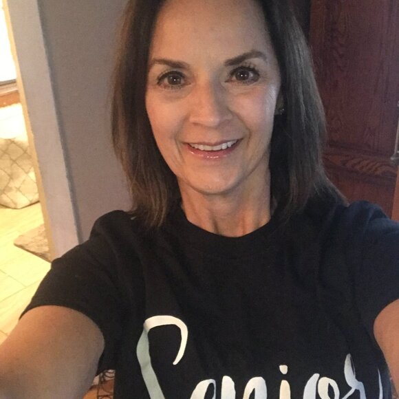 Meet your Posher, Jill - Picture 3 of 4